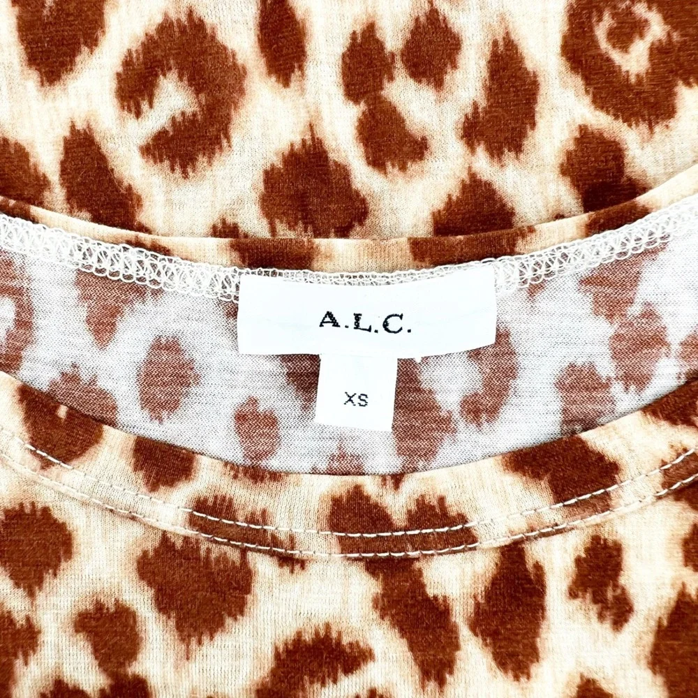 A.L.C. Leopard Print Cotton T-Shirt Brown Tan Animal Print Crew Neck XS Made USA